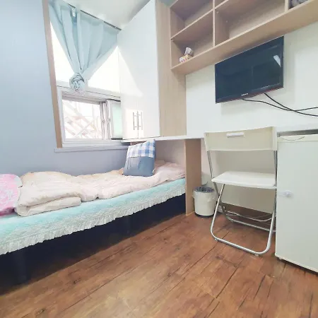 Apgujeong Home