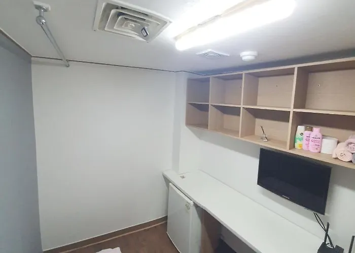 Apgujeong 招待所 首爾