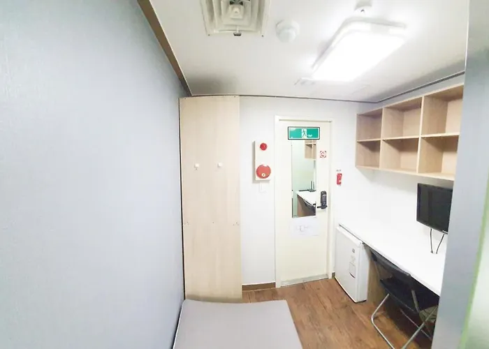 Apgujeong 招待所 *